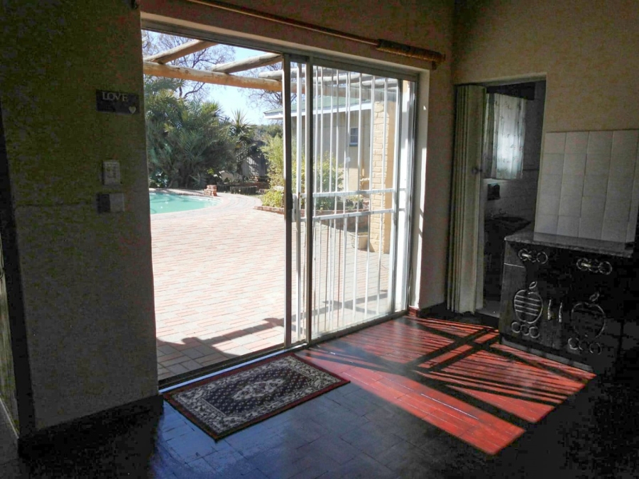 3 Bedroom Property for Sale in Kroonheuwel Free State